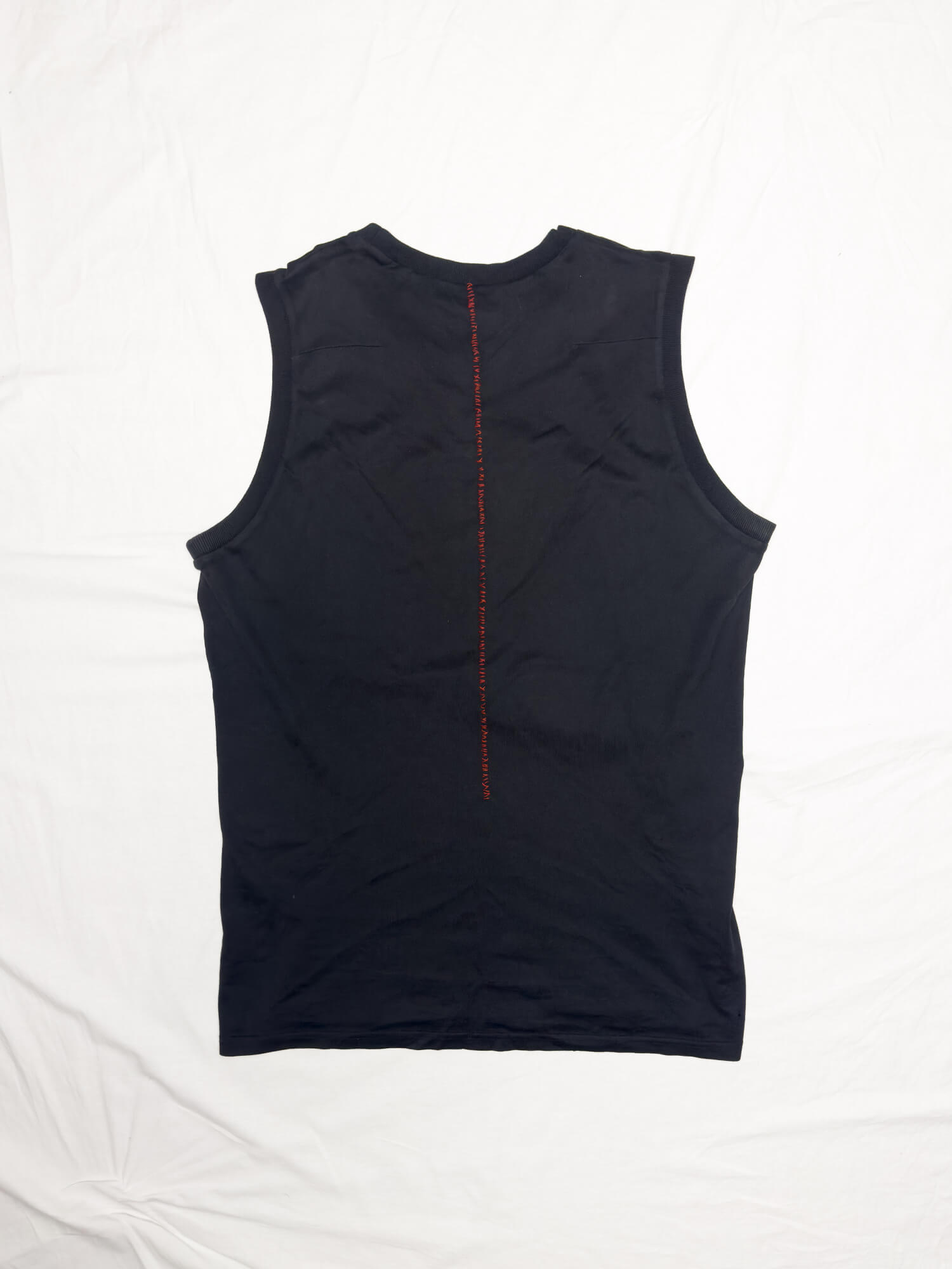 DIOR HOMME　ディオールオム　タンクトップ　レッド Dior Homme Red Tonal Stitched Tank Top | CLD Collective